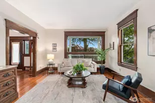 3426 12th Ave W, Seattle, WA 98119 - Photo 7