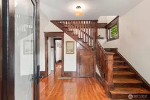 3426 12th Ave W, Seattle, WA 98119 - Photo 5