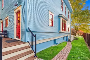3426 12th Ave W, Seattle, WA 98119 - Photo 31