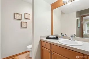 723 N 198th St, Shoreline, WA 98133 - Photo 13