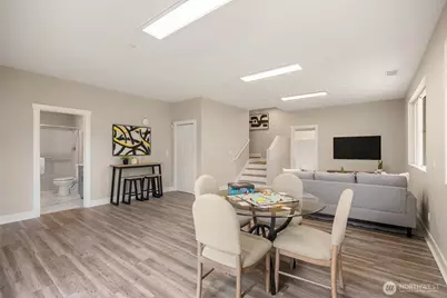2046 277th Avenue SE, Sammamish, WA 98075 - Photo 29