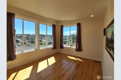 791 N 9th Street, Selah, WA 98942 - Photo 21