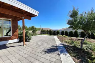 791 N 9th St, Selah, WA 98942 - Photo 25
