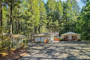 81 N Goldeneye Dr, Hoodsport, WA 98548 - Photo 1