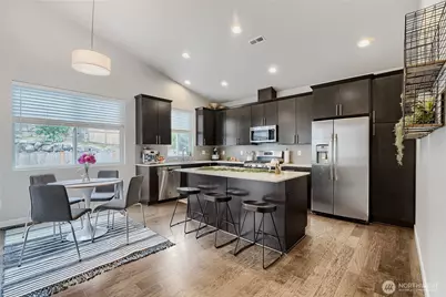 11106 14 Place SE, Lake Stevens, WA 98258 - Photo 5