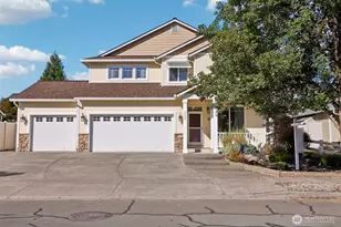 2400 NW 15th St, Battle Ground, WA 98604 - Photo 1