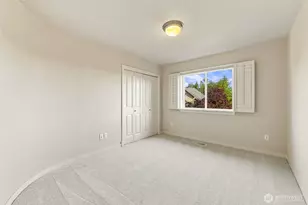 23431 NE 10th Pl, Sammamish, WA 98074 - Photo 23
