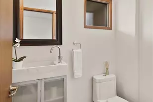 11704 Palatine Ave N, Seattle, WA 98133 - Photo 15