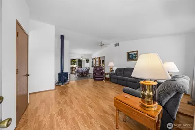 115 Eagle Glen Court, Eatonville, WA 98328 - Photo 5