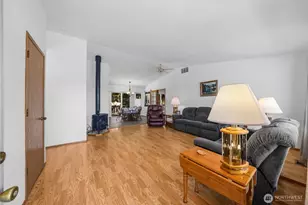 115 Eagle Glen Ct, Eatonville, WA 98328 - Photo 5