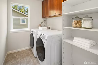 18316 NE 111th Street, Redmond, WA 98052 - Photo 27
