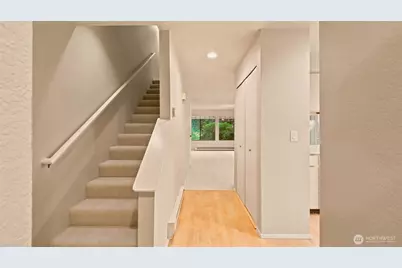 1850 Grant Avenue S #D5, Renton, WA 98055 - Photo 7