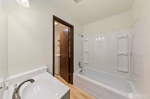 1145 N 93rd St, Seattle, WA 98103 - Photo 11