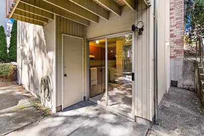 1145 N 93rd Street, Seattle, WA 98103 - Photo 3