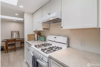 17114 117th Ct NE, Bothell, WA 98011 - Photo 5