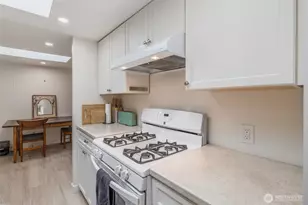 17114 117th Ct NE, Bothell, WA 98011 - Photo 5