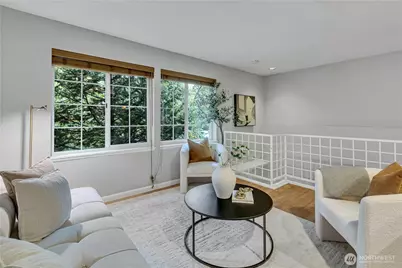 952 N 35th Street #102, Seattle, WA 98103 - Photo 1