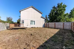 12211 2nd Ave Ct E, Tacoma, WA 98445 - Photo 37