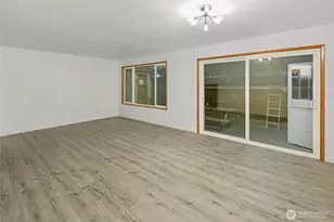 2716 5th St, Everett, WA 98201 - Photo 15
