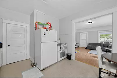 1503 Davis Avenue S, Renton, WA 98055 - Photo 13