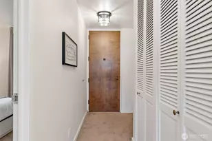601 Belmont Ave E, Seattle, WA 98102 - Photo 29