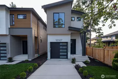 12327 80th Ave NE, Kirkland, WA 98034 - Photo 1