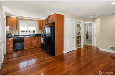 605 11th Avenue, Kirkland, WA 98033 - Photo 35