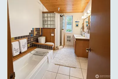9425 Dahl Lane, Blaine, WA 98230 - Photo 21