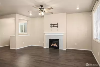 932 121st Avenue SE, Lake Stevens, WA 98258 - Photo 13