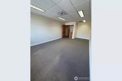 1106 Harris Avenue #304, Bellingham, WA 98225 - Photo 5