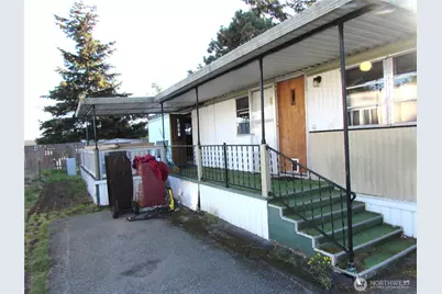 5220 176th Street SW #28, Lynnwood, WA 98037 - Photo 3