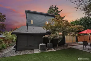 10030 37th Ave SW, Seattle, WA 98146 - Photo 37