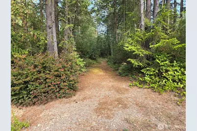211 E Emerald Lake Dr, Grapeview, WA 98546 - Photo 15