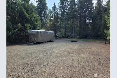 211 E Emerald Lake Dr, Grapeview, WA 98546 - Photo 7
