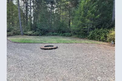 211 E Emerald Lake Dr, Grapeview, WA 98546 - Photo 9