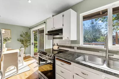 22704 38th Avenue W, Mountlake Terrace, WA 98043 - Photo 13