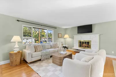 22704 38th Avenue W, Mountlake Terrace, WA 98043 - Photo 5