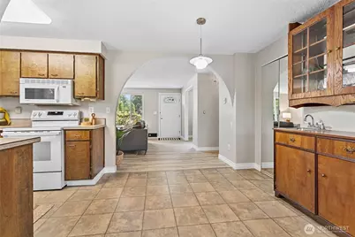 5649 Hudson Lane, Ferndale, WA 98248 - Photo 13