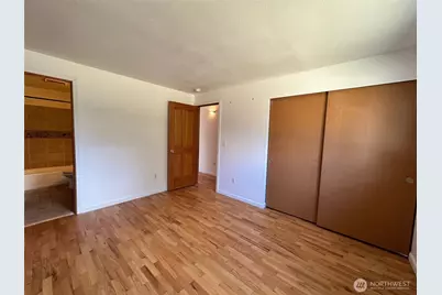 14208 Golden Given Rd E, Tacoma, WA 98445 - Photo 11
