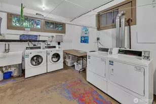1605 E Olive St, Seattle, WA 98122 - Photo 23