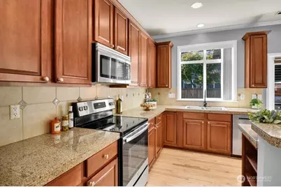 4152 65th Avenue Ct E, Fife, WA 98424 - Photo 9