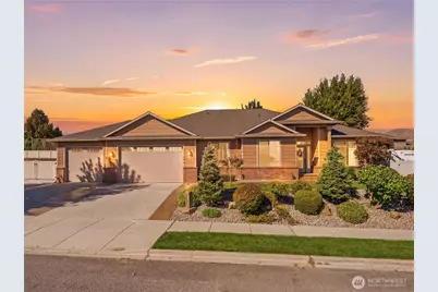 374 Laurie Drive, Wenatchee, WA 98801 - Photo 1