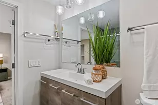 16217 SE 42nd Pl, Bellevue, WA 98006 - Photo 13
