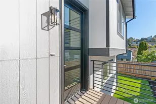 1718 25th Ave S, Seattle, WA 98144 - Photo 3