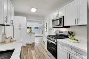 1321 N Skyline Dr, Tacoma, WA 98406 - Photo 5
