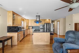 8204 Sehome Rd, Blaine, WA 98230 - Photo 11