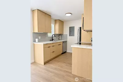 1220 N 137th Street #3, Seattle, WA 98133 - Photo 7