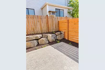 1220 N 137th Street #3, Seattle, WA 98133 - Photo 9