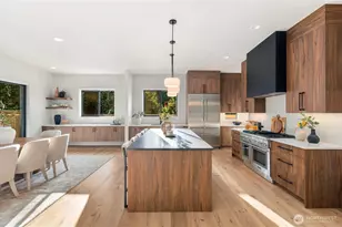 10237 SE 6th St, Bellevue, WA 98004 - Photo 9