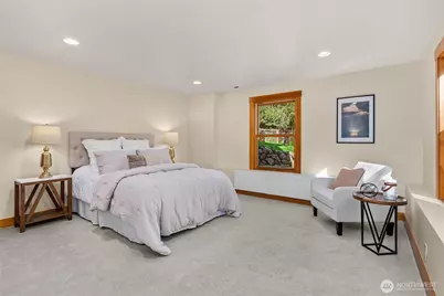 7183 NE Eagle Harbor Drive NE, Bainbridge Island, WA 98110 - Photo 27
